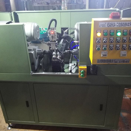 钻孔攻牙一体机